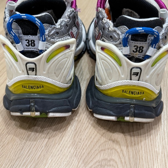 Balenciaga Runner Sneakers - Picture 6 of 7